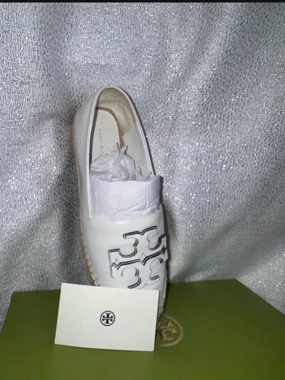 New just use one time love them for the fall any questions please message me !